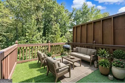 873 Edgewater Circle, Marietta, GA 30062 - Photo 12