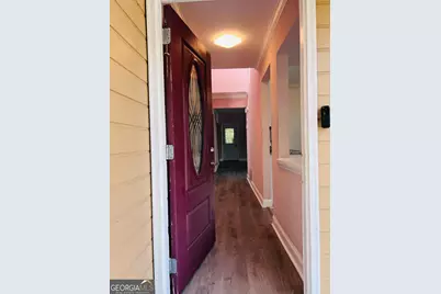 563 Crestridge Court, Stone Mountain, GA 30083 - Photo 2