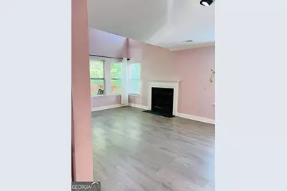 563 Crestridge Court, Stone Mountain, GA 30083 - Photo 8