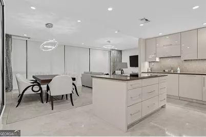 700 Park Regency Place NE #APT 604, Atlanta, GA 30326 - Photo 4