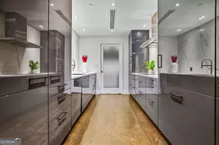 2660 Peachtree Rd NW, Atlanta, GA 30305 - Photo 10