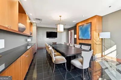 2881 Peachtree Road NE #902, Atlanta, GA 30305 - Photo 36