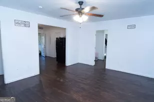 1323 S Lee St, Griffin, GA 30223 - Photo 4