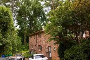 1425 Southland Vista Courts NE, Atlanta, GA 30329 - Photo 2