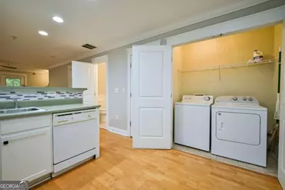 1035 Barnett Shoals Road #131, Athens, GA 30605 - Photo 12