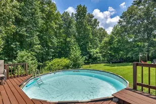 545 Barhams Ridge Dr, McDonough, GA 30252 - Photo 2