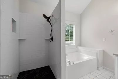 245 Sturgess Run, Sharpsburg, GA 30277 - Photo 18
