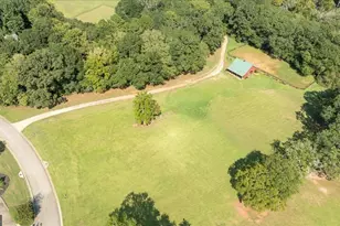 617 Skyland Dr, Hoschton, GA 30548 - Photo 46
