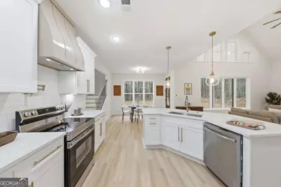 370 Harbour Shores Drive, Jackson, GA 30233 - Photo 24