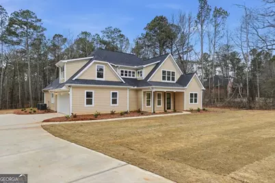 370 Harbour Shores Drive, Jackson, GA 30233 - Photo 2