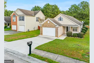 5709 Rockaway Drive, Union City, GA 30291 - Photo 2