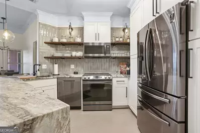 2432 Whitemarsh Way, Savannah, GA 31410 - Photo 10