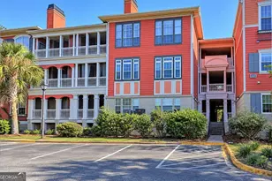 2432 Whitemarsh Way, Savannah, GA 31410 - Photo 4