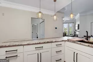 2432 Whitemarsh Way, Savannah, GA 31410 - Photo 12