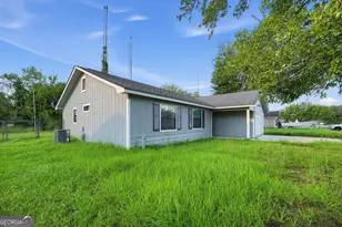 119 Fairfield Dr, Saint Marys, GA 31558 - Photo 2