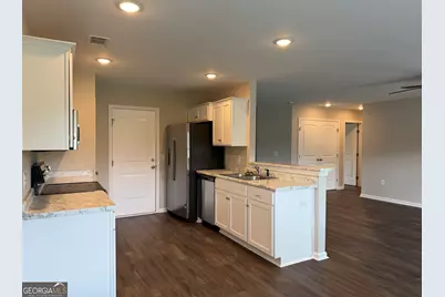 141 Callaway Crescent, Statesboro, GA 30458 - Photo 4
