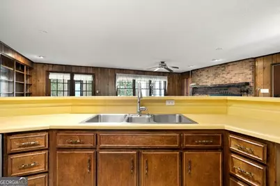 1056 S Lake Drive, East Dublin, GA 31027 - Photo 18