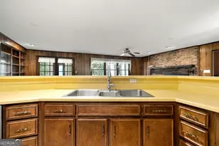 1056 S Lake Dr, East Dublin, GA 31027 - Photo 18