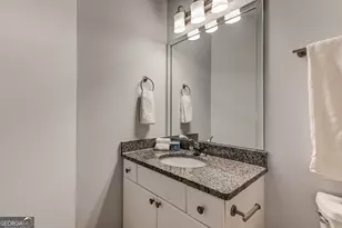 10 Perimeter Summit Blvd NE, Brookhaven, GA 30319 - Photo 24
