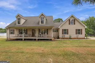 405 Turner Rd, Newnan, GA 30263 - Photo 1