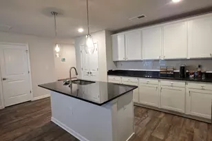 205 River Meadow Dr, Lagrange, GA 30241 - Photo 10