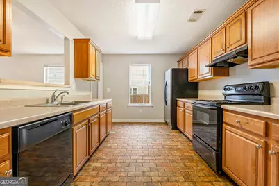 7537 Congregation Street, Fairburn, GA 30213 - Photo 8