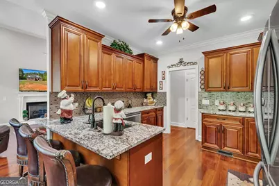 2594 Lassiter Road, Forsyth, GA 31029 - Photo 16