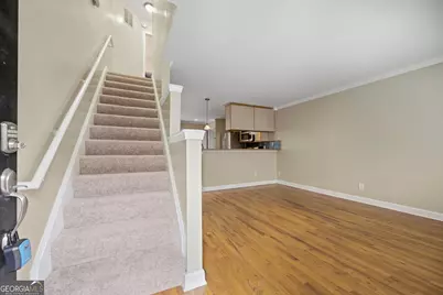 2232 Dunseath Avenue NW #APT 203, Atlanta, GA 30318 - Photo 6