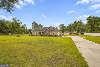 157 Common Way, Jesup, GA 31545 - Photo 2