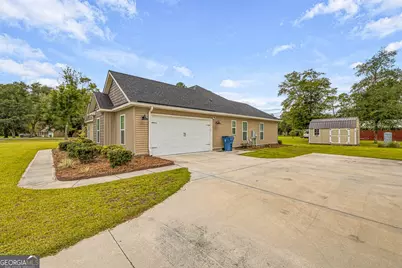 157 Common Way, Jesup, GA 31545 - Photo 4
