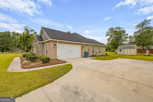 157 Common Way, Jesup, GA 31545 - Photo 4