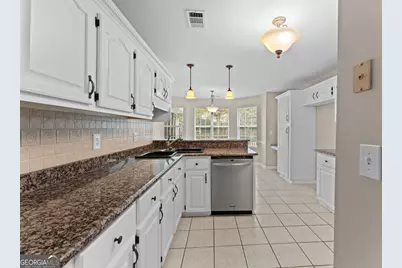 302 Jubilee Circle, Bonaire, GA 31005 - Photo 18