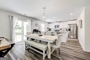8 Hawkhorn Ct, Savannah, GA 31407 - Photo 16