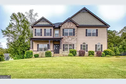 150 Charleston Drive, Senoia, GA 30276 - Photo 1