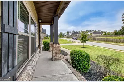 150 Charleston Drive, Senoia, GA 30276 - Photo 10