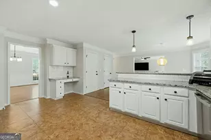 4957 Heritage Crossing Dr SW, Powder Springs, GA 30127 - Photo 10
