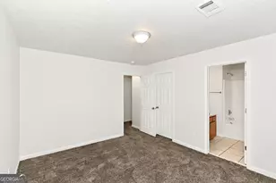 4370 Stone Gate Way, East Point, GA 30344 - Photo 12