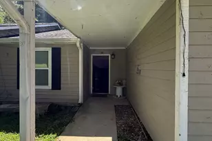 2199 Marshes Glenn Dr, Norcross, GA 30071 - Photo 2