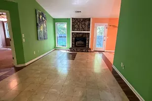 2199 Marshes Glenn Dr, Norcross, GA 30071 - Photo 4