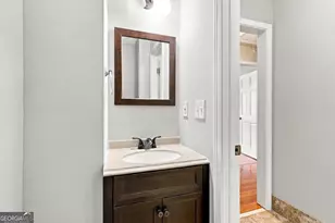 4548 Shallowford Rd, Roswell, GA 30075 - Photo 16