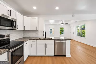 130 Stratford Drive NW, Atlanta, GA 30311 - Photo 4