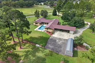 526 San Pablo Ln, Waycross, GA 31503 - Photo 4