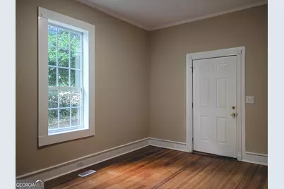 207 Park Avenue #B, Lagrange, GA 30240 - Photo 4