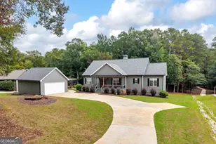2716 Holcomb Dr, Martin, GA 30557 - Photo 1