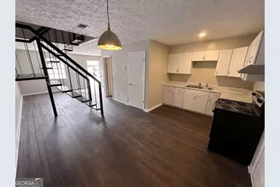 660 Jolly Avenue S, Clarkston, GA 30021 - Photo 8