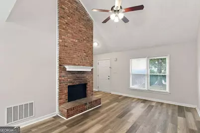 7980 Woodlake Drive, Riverdale, GA 30274 - Photo 6