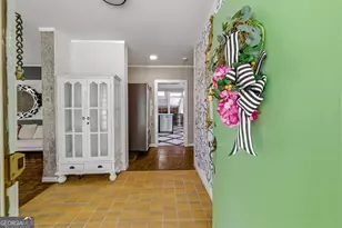 490 Maple St, Cornelia, GA 30531 - Photo 8