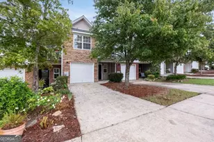 1436 Box Cir, Winder, GA 30680 - Photo 2