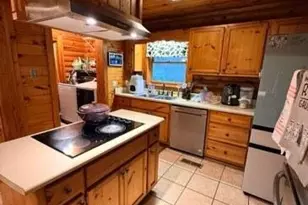 215 Hendricks Ln, Brunswick, GA 31520 - Photo 8