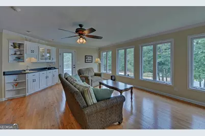 300 Knox Circle, Lavonia, GA 30553 - Photo 8